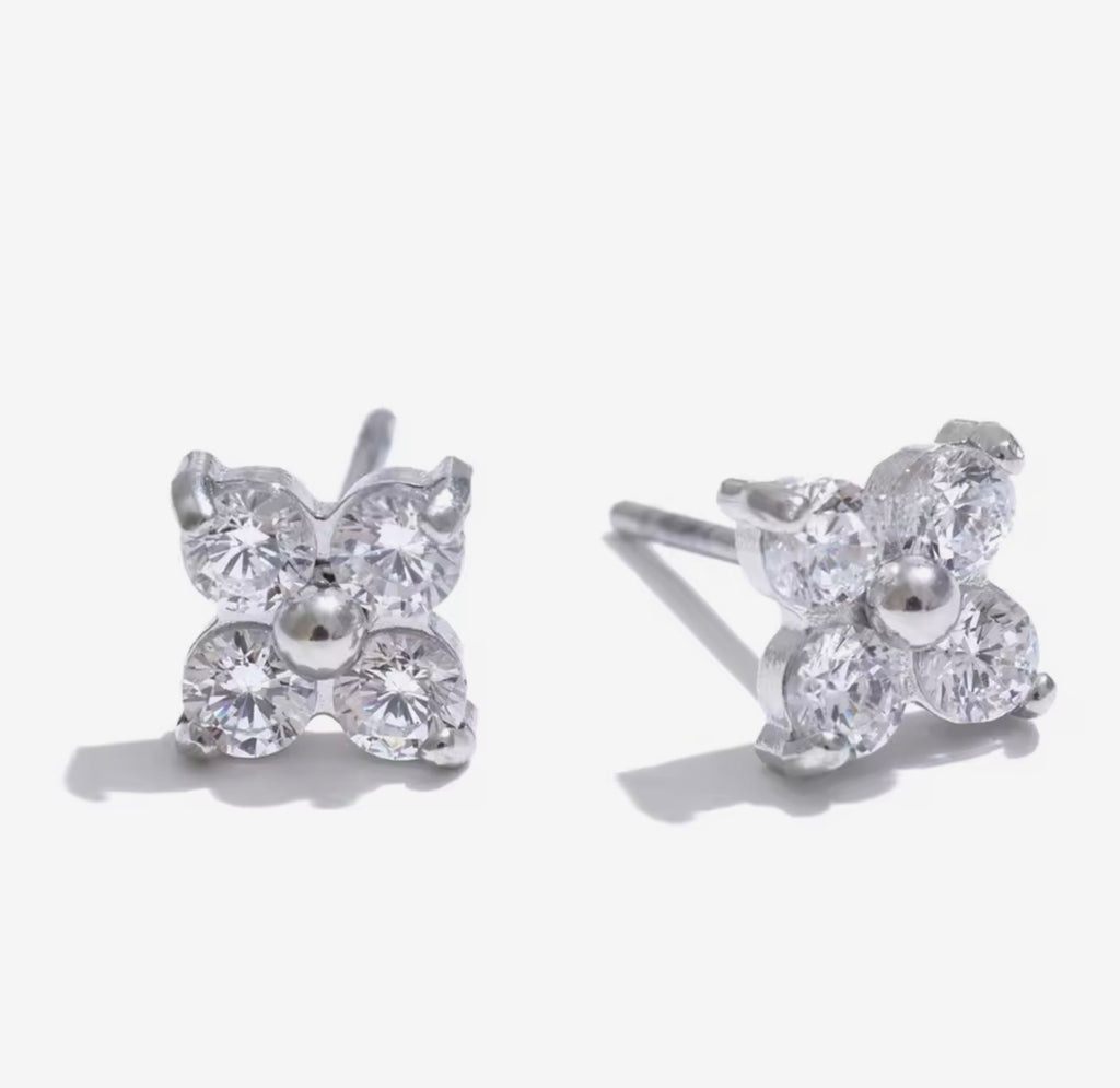 Camia Studs