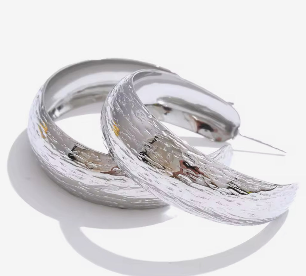 Thalia Hoops